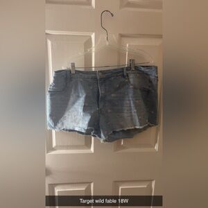 Wild fable floral jean shorts 18W